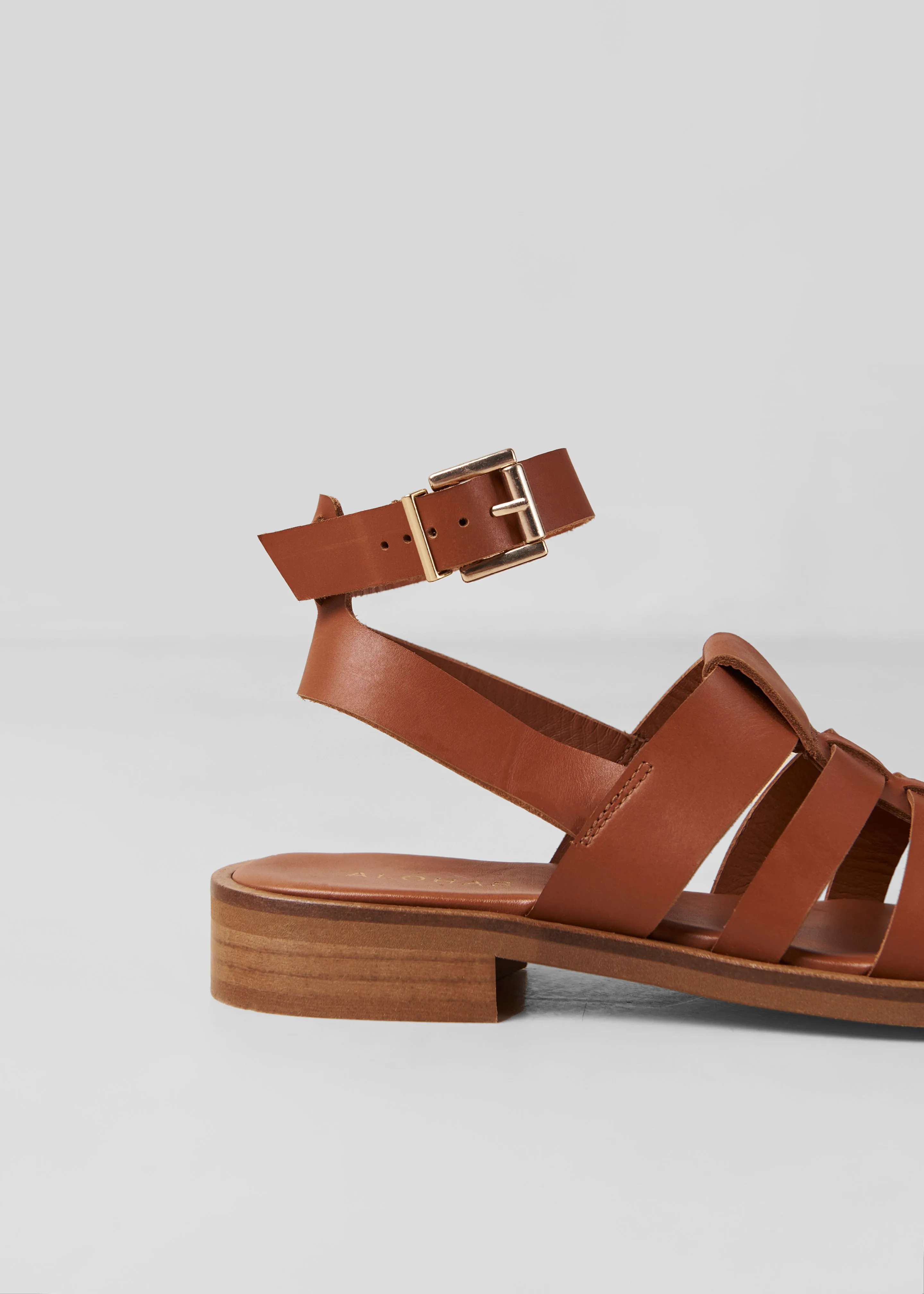 Alohas Perry Leather Sandals - Tan