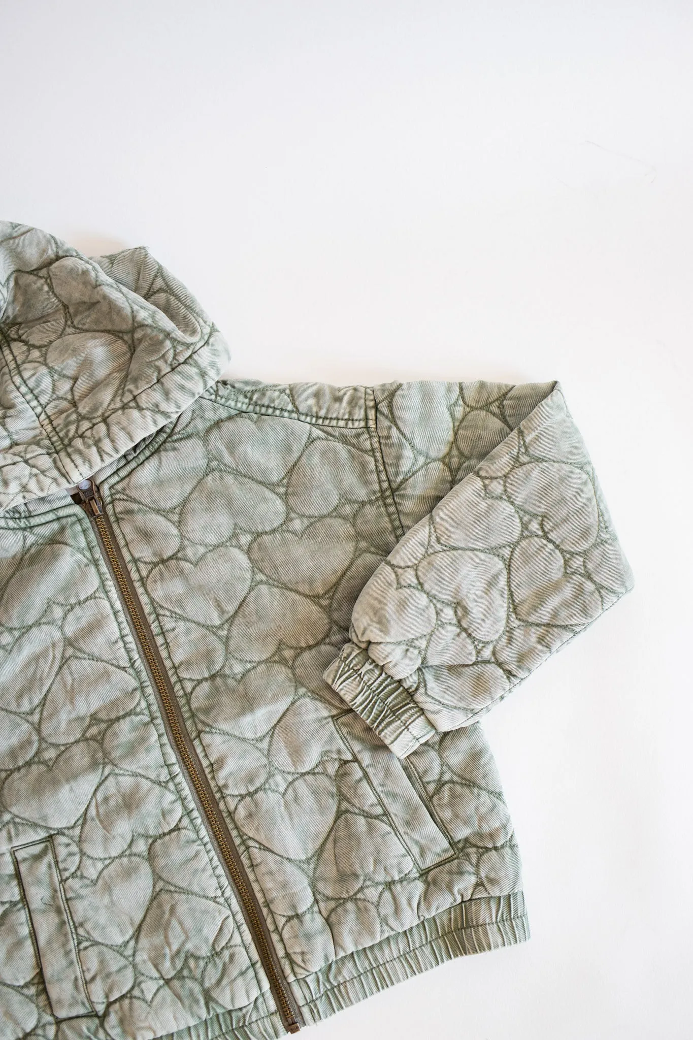 Beck Quilted Heart Hooded Jacket | Olive