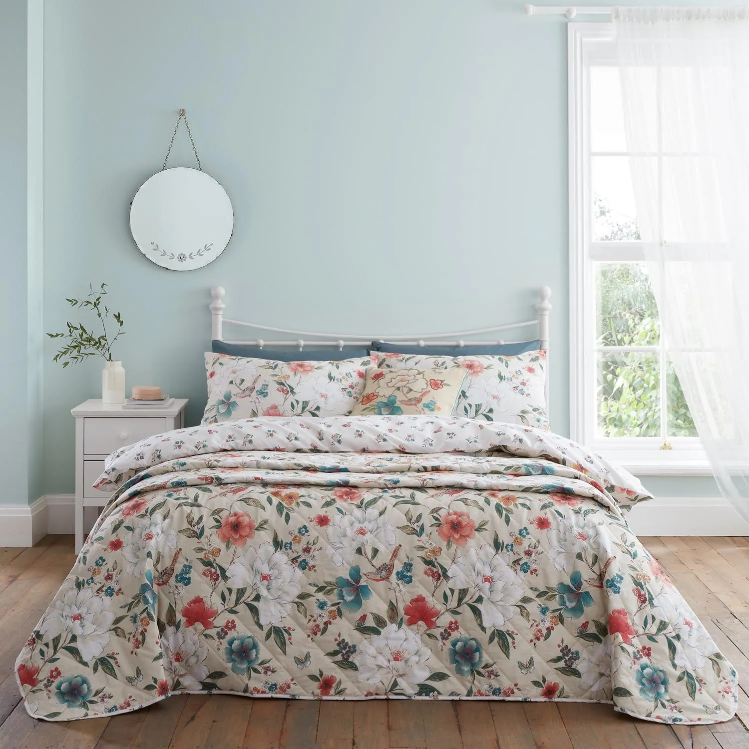 Eilley Floral Birds Duvet Cover