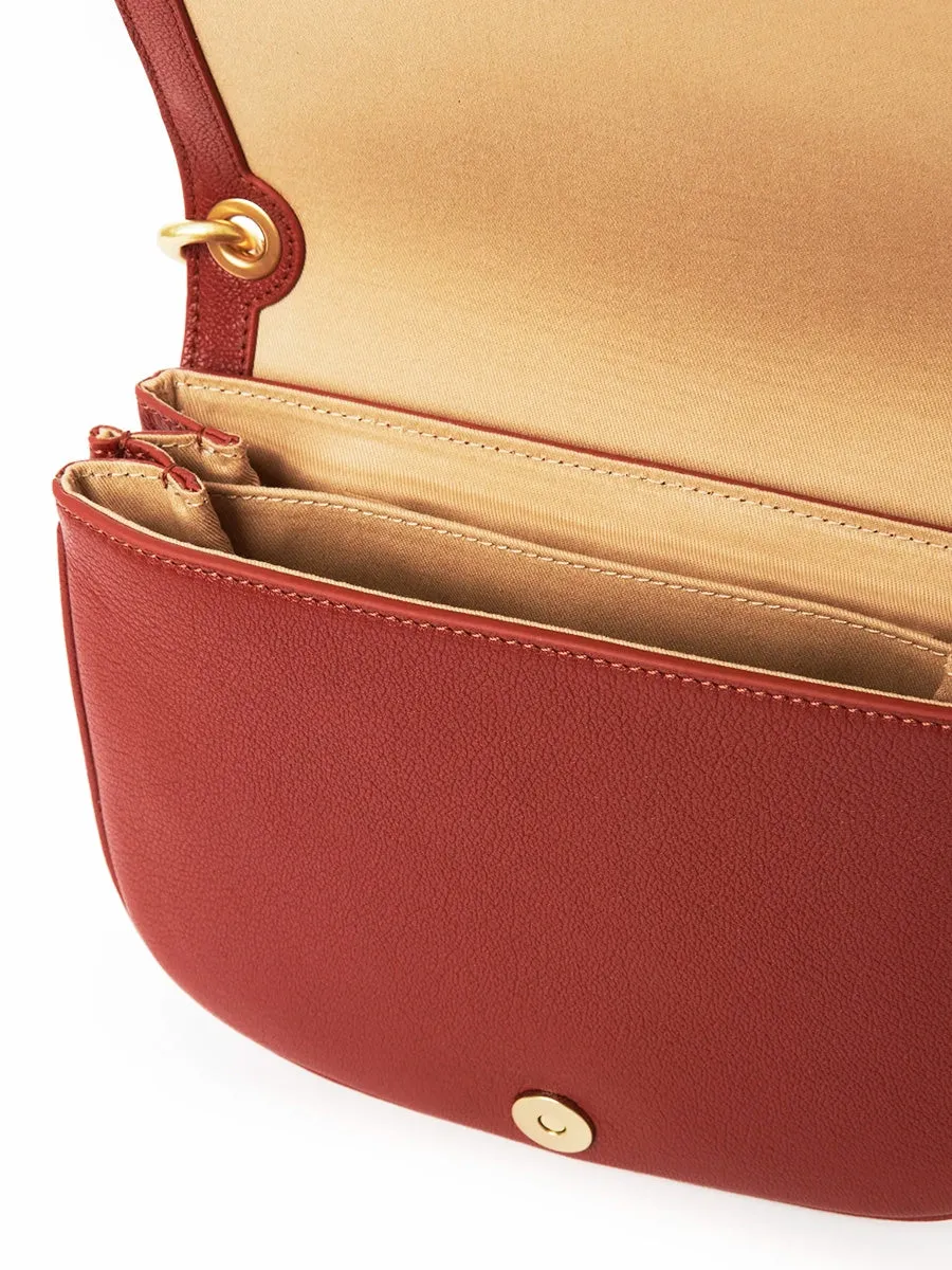 Hana Shoulder Bag in Reddish Brown