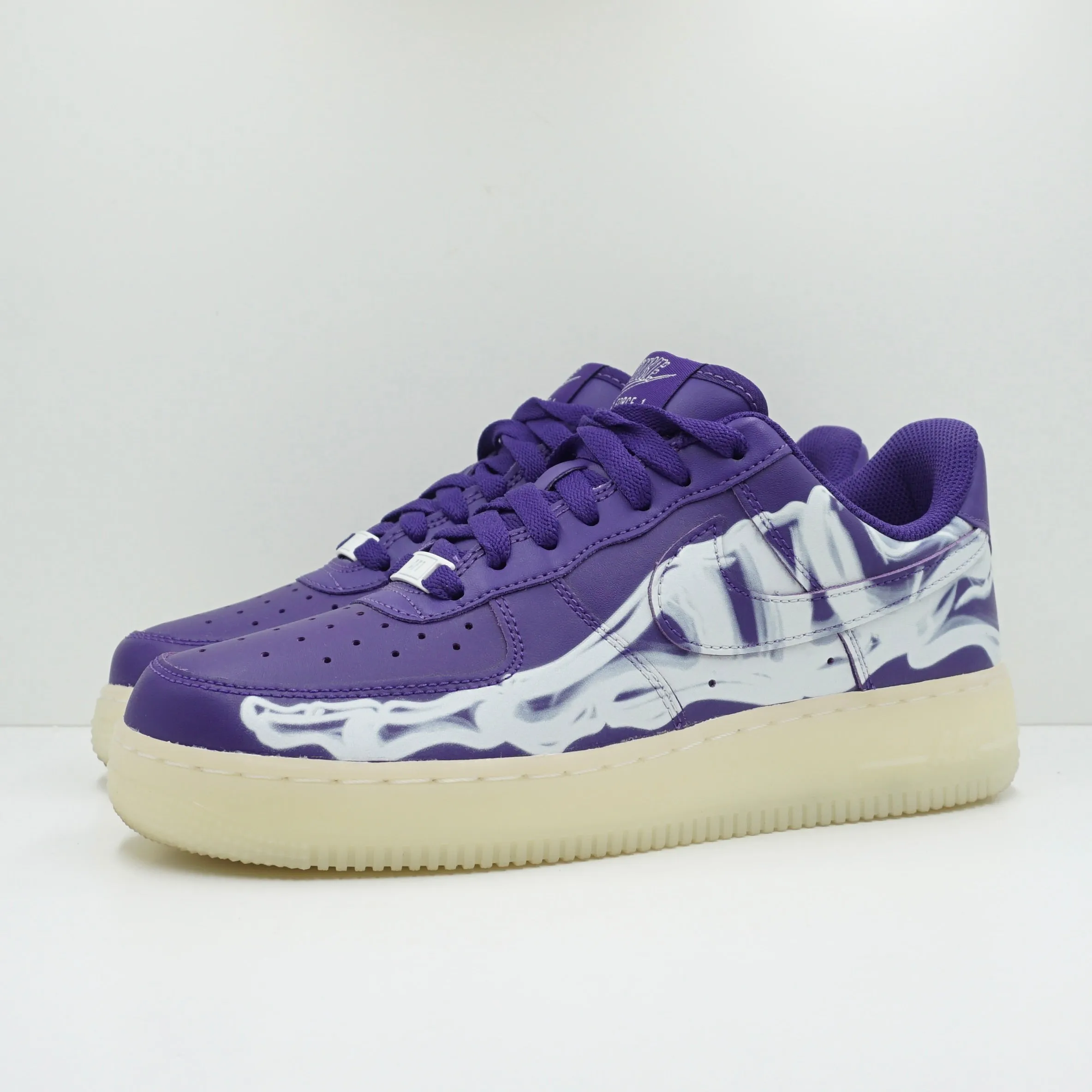 Nike Air Force 1 Low 07 QS Skeleton Halloween 2021