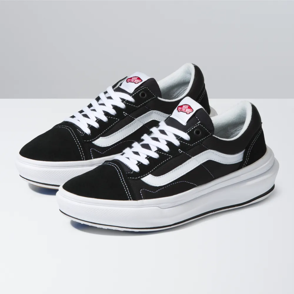 Vans Old Skool Overt ComfyCush Sneakers - Unisex Sizing