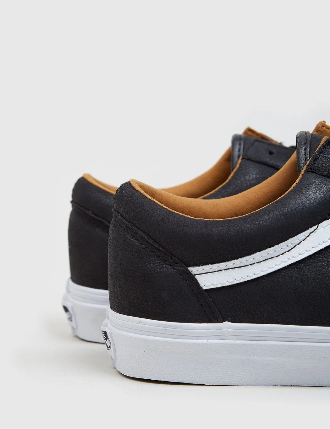 Vans Old Skool (Premium Leather) - Black